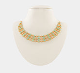 Majestic gold necklace